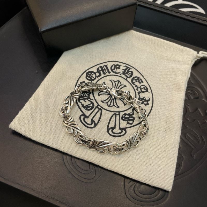 Ch*0me He**ts bracelets